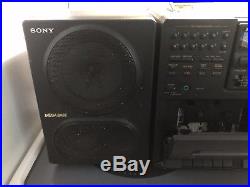 Vintage Sony CFD-755 AM FM CD Compact Disc Player Portable Boombox
