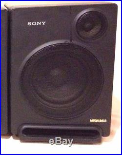 Vintage Sony CFD-770 AM FM CD Compact Disc Player Portable Boombox to restore