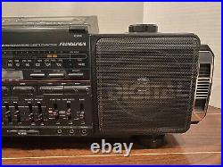 Vintage Soundesign Boombox 4995 AM/FM CD Portable Radio Cassette Player Tested